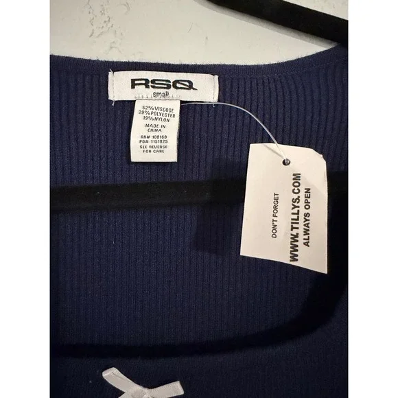 RSQ Navy Blue Ribbed Square Neck Long Sleeve Cropped Sweater Small - Picture 2 of 4